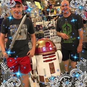 Meet your Posher, Scott